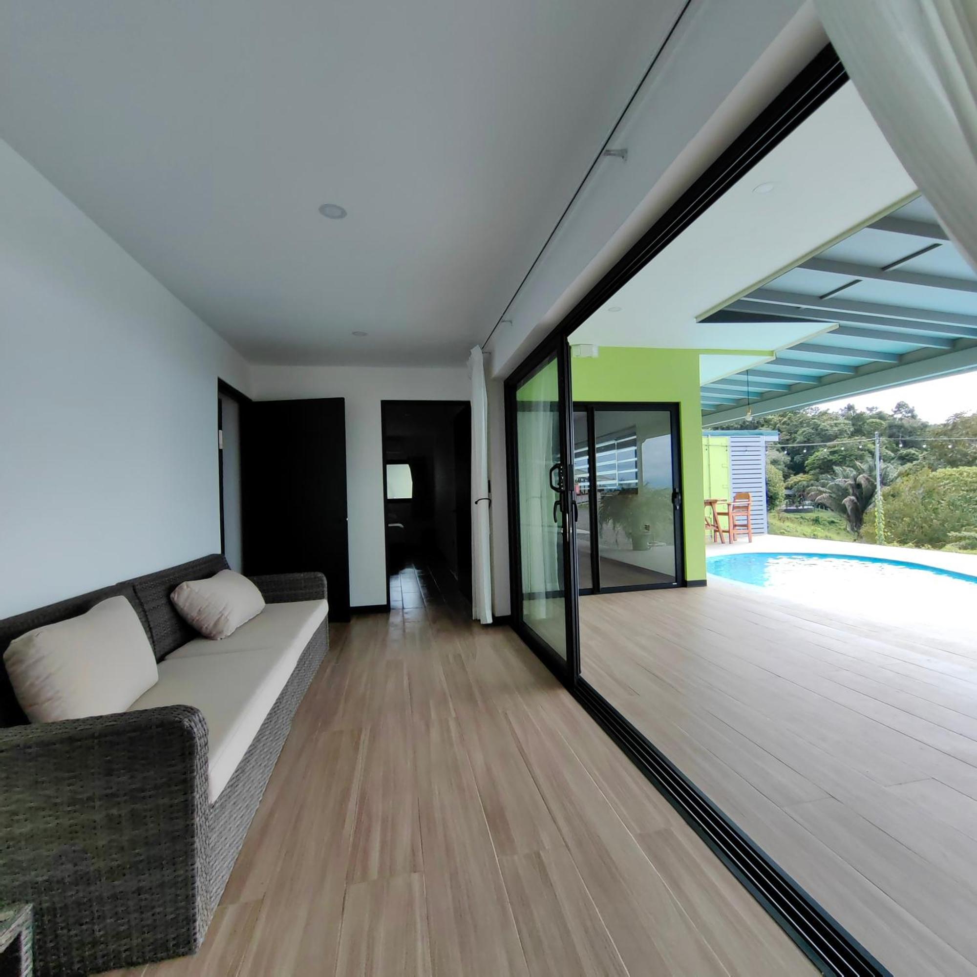 Pura Natura Lodge Manuel Antonio Exterior photo